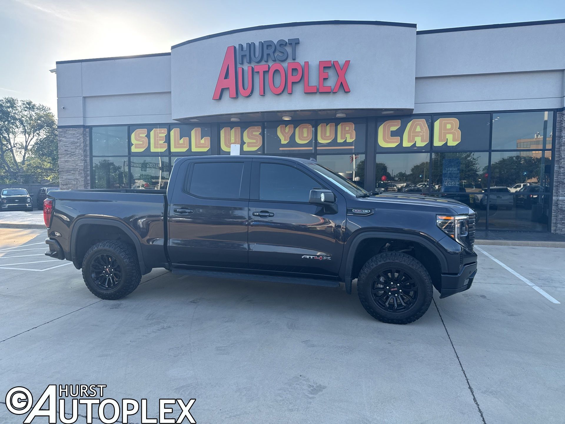 2022 GMC Sierra 4WD Crew Cab Short Box AT4X's photo