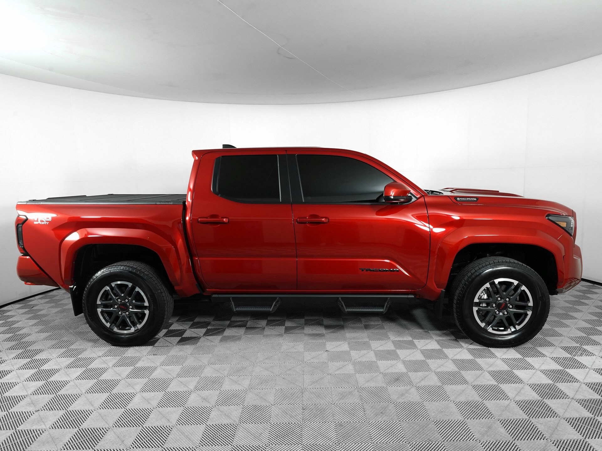 2024 Toyota Tacoma TRD Sport photo 4