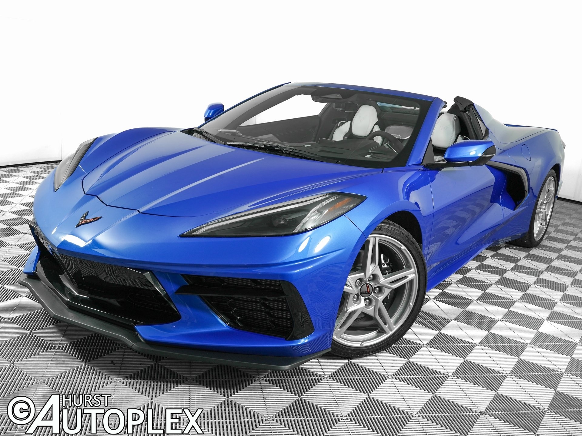 2025 Chevrolet Corvette 2LT's photo