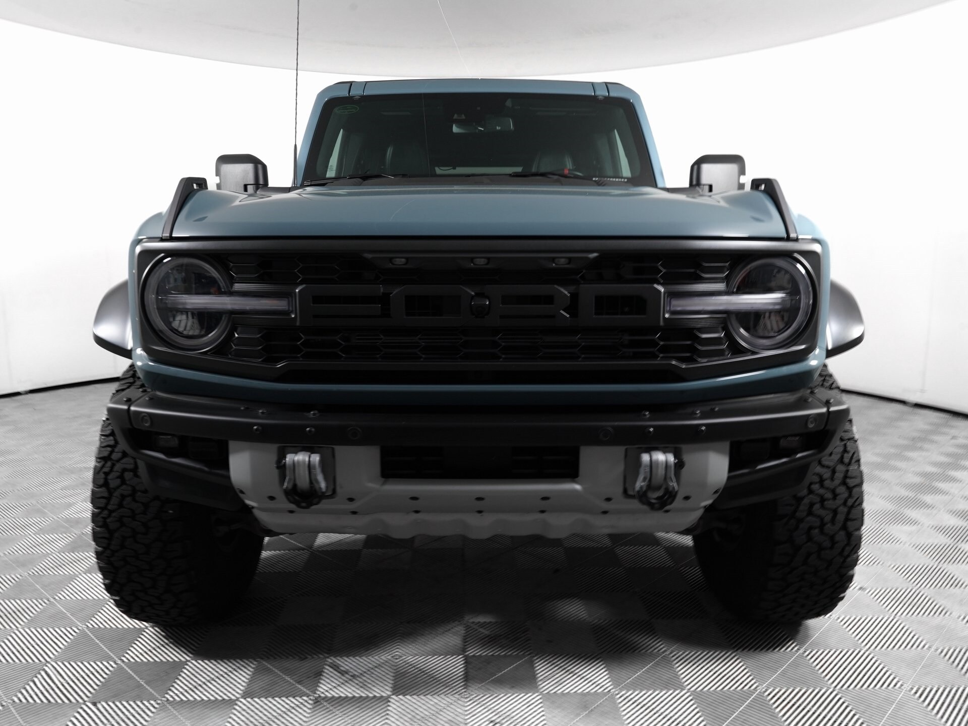 2023 Ford Bronco Raptor photo 2