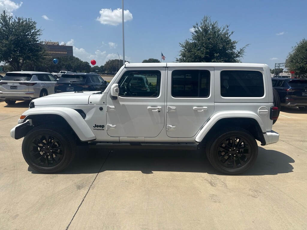 Used 2022 Jeep Wrangler Unlimited Sahara High Altitude SUV