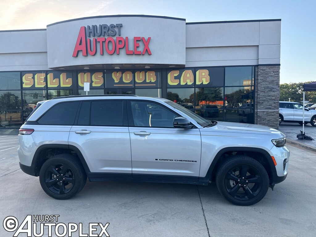 Used 2023 Jeep Grand Cherokee Altitude X SUV