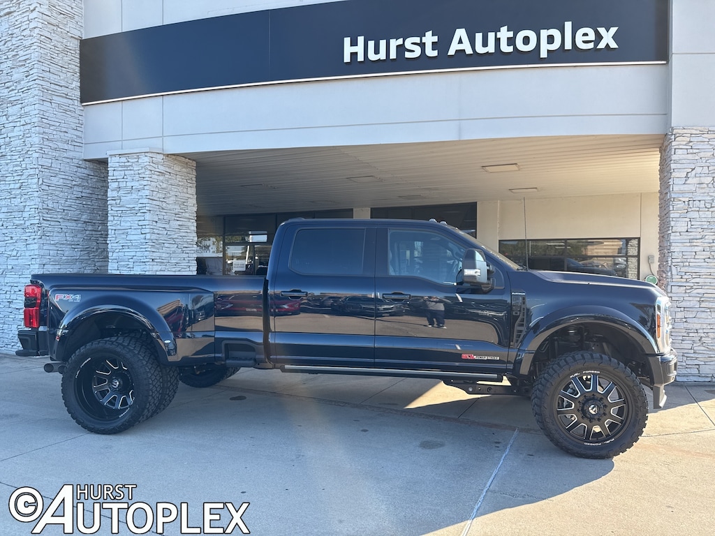 Used 2025 Ford F-450 Platinum Truck