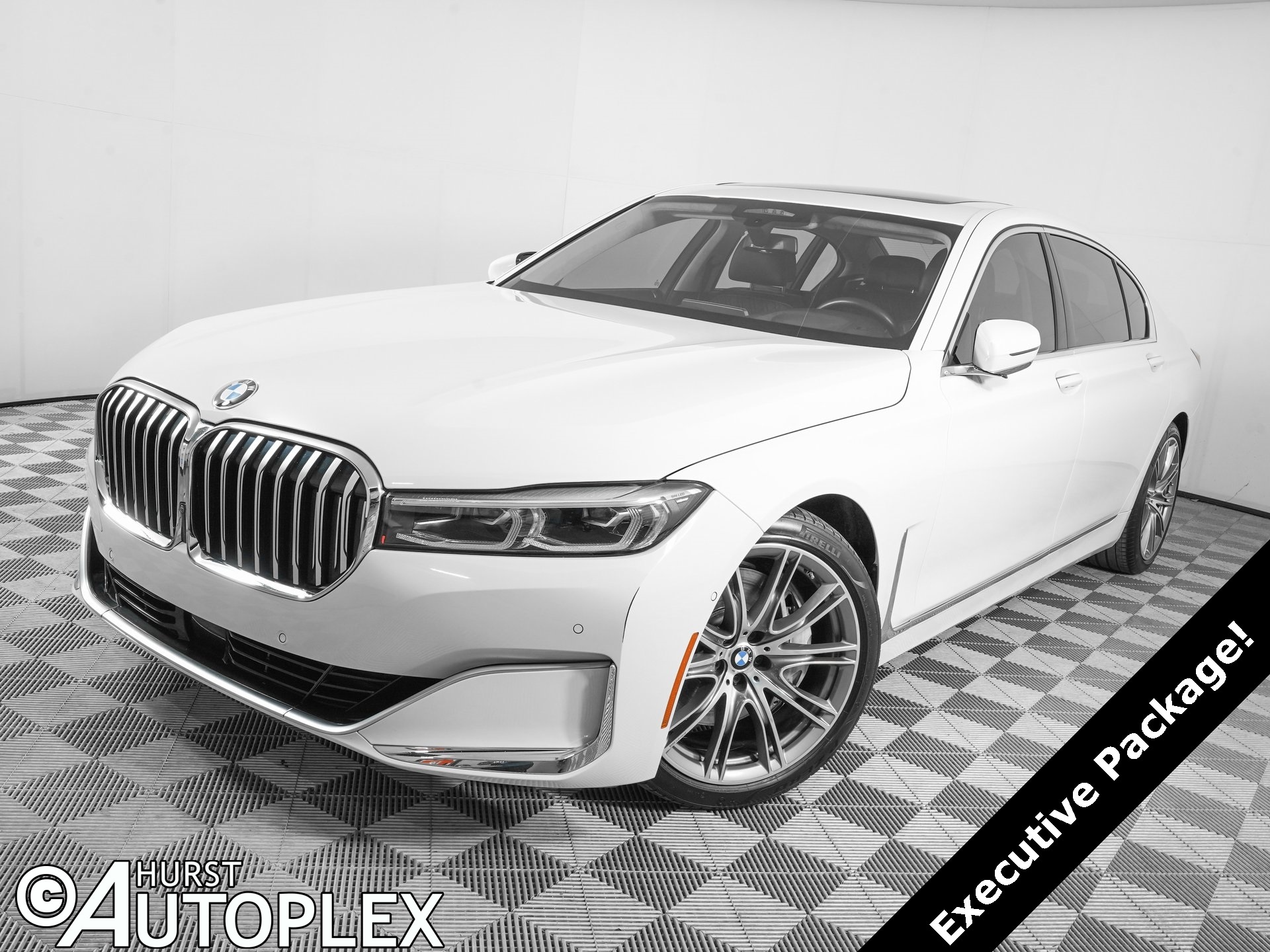 2022 BMW 7 Series 750i's photo