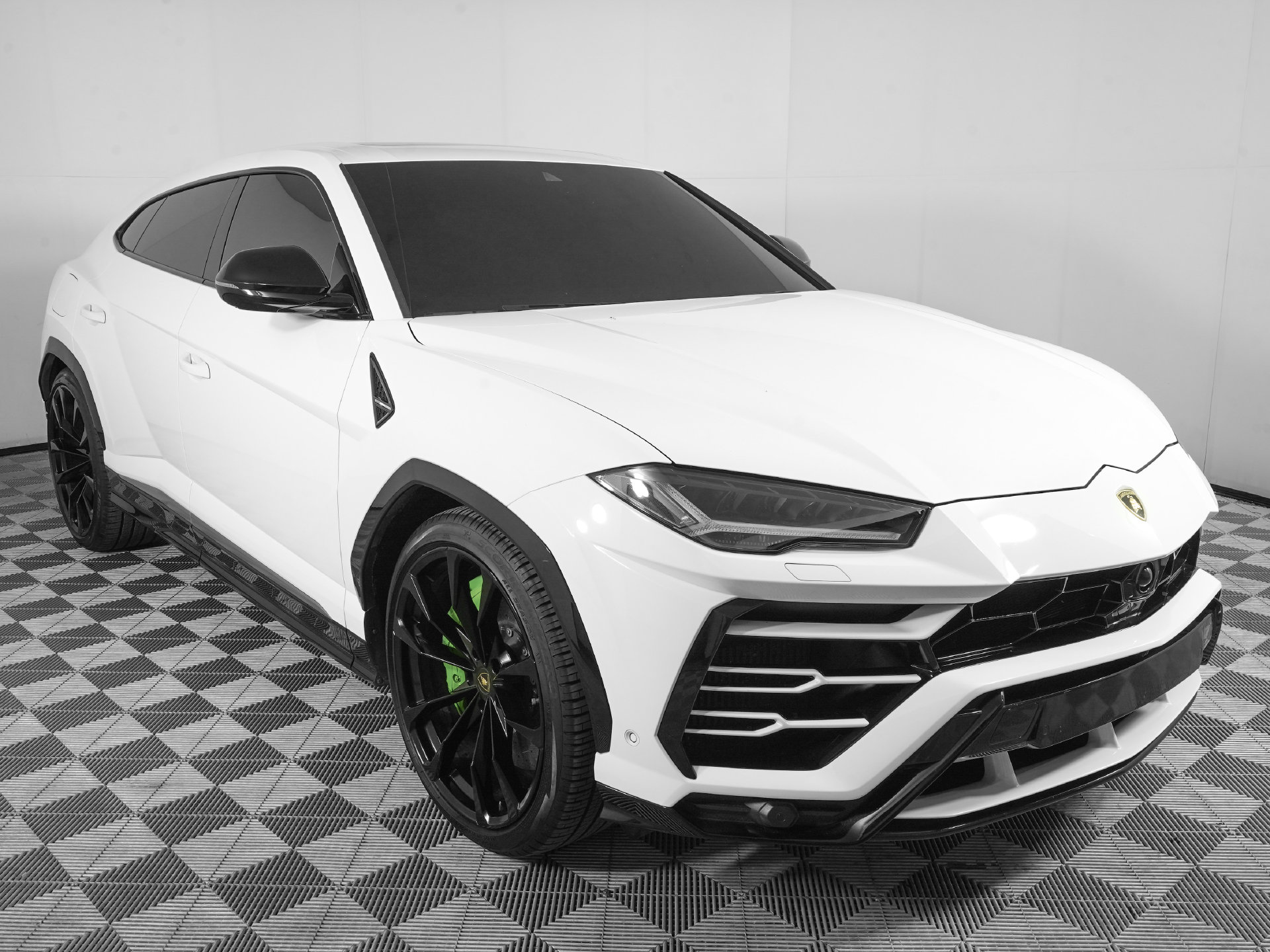 Used 2020 Lamborghini Urus Base SUV