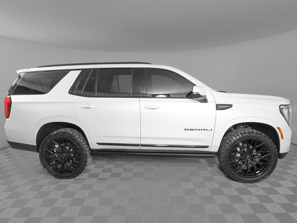 Used 2025 GMC Yukon Denali Ultimate SUV