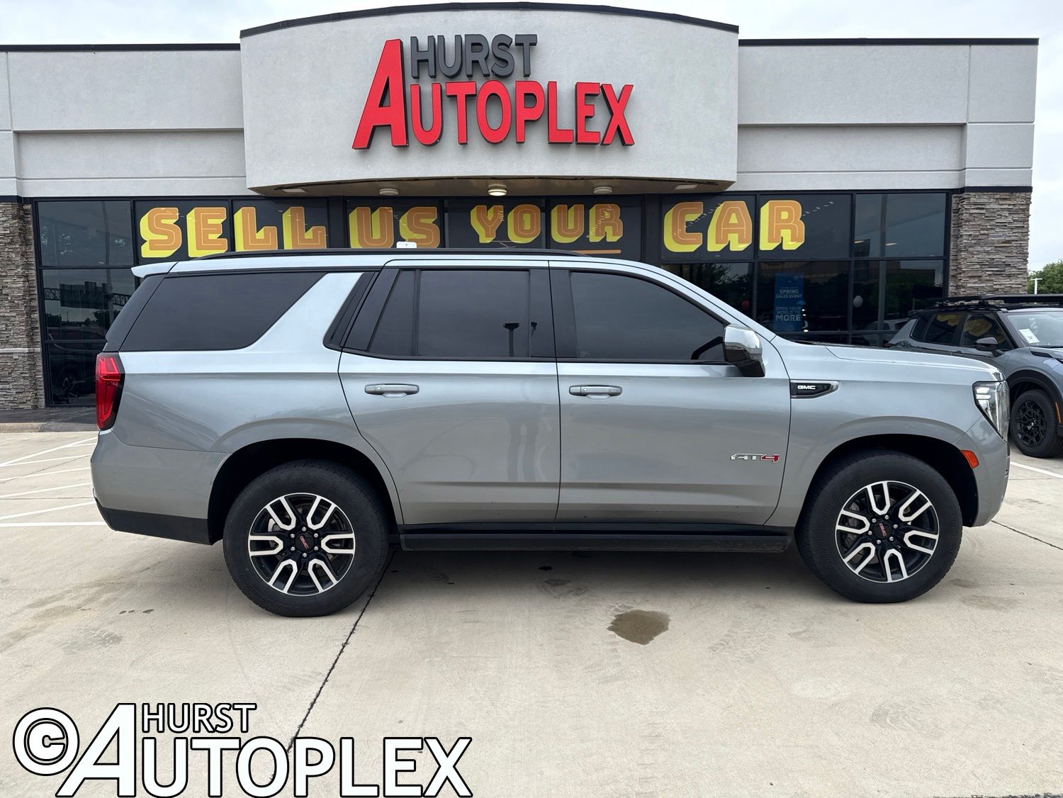 2023 GMC Yukon 4WD AT4's photo