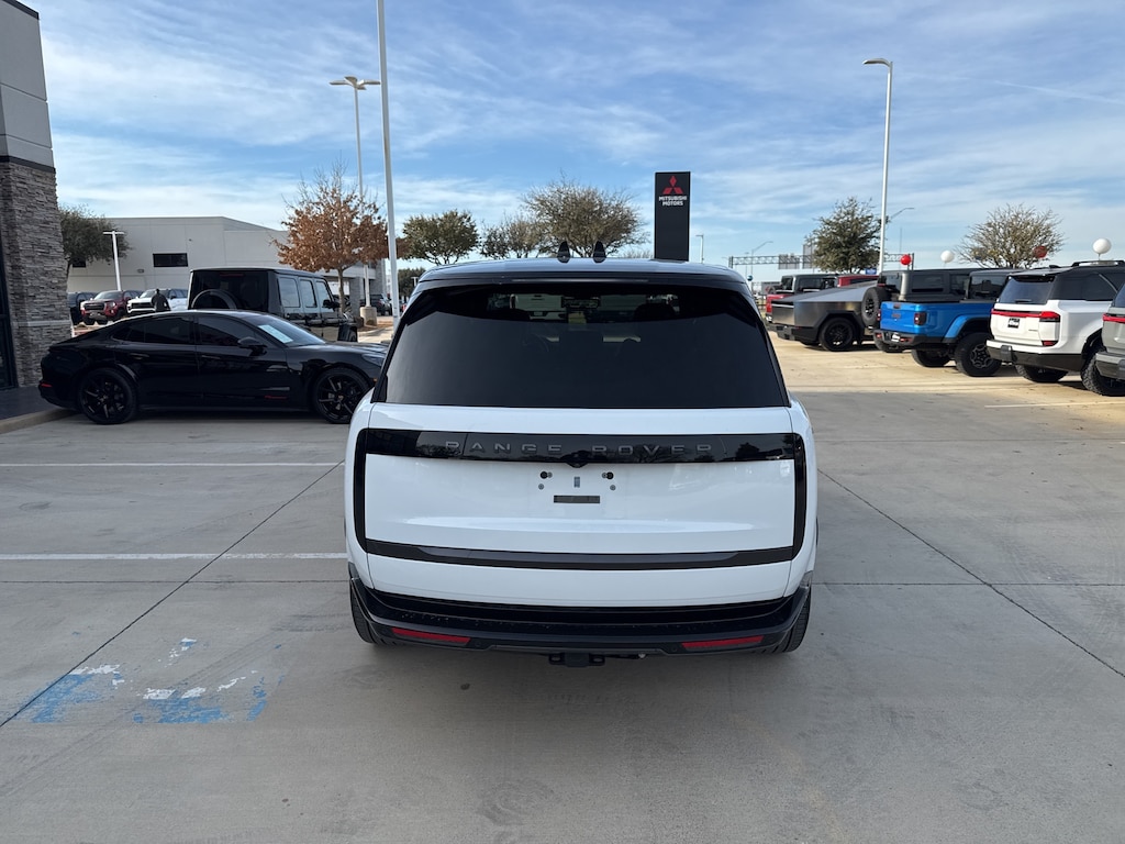 Used 2025 Land Rover Range Rover SE SUV