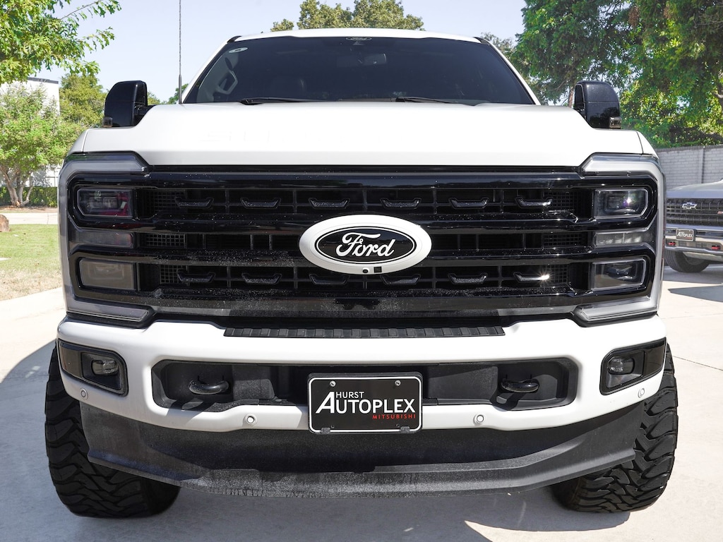 Used 2024 Ford F-250 Platinum Truck