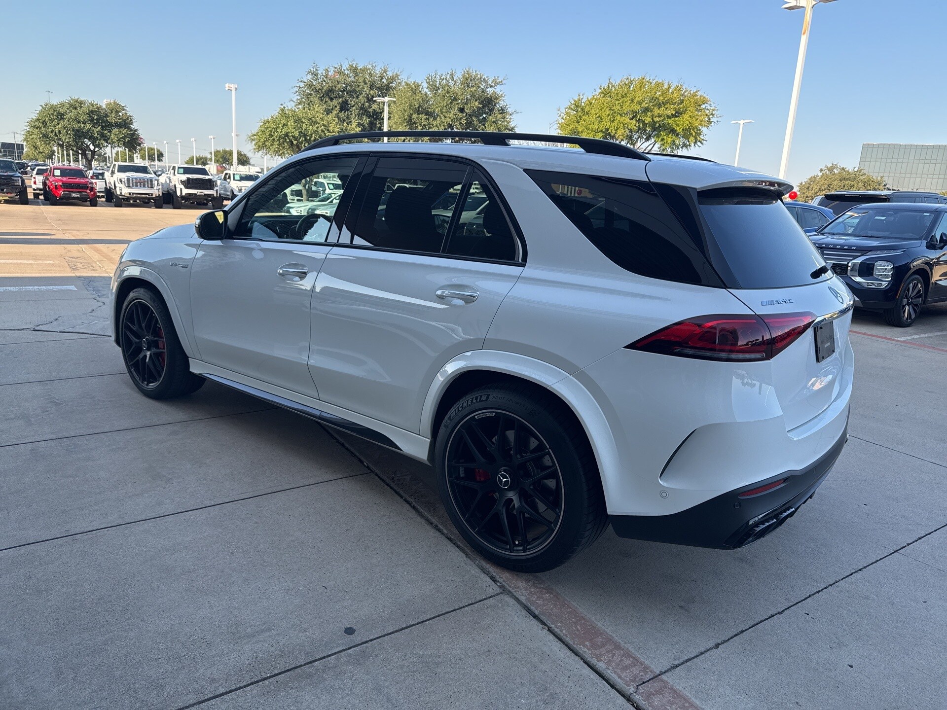 2022 Mercedes Benz GLE AMG 63 S photo 2