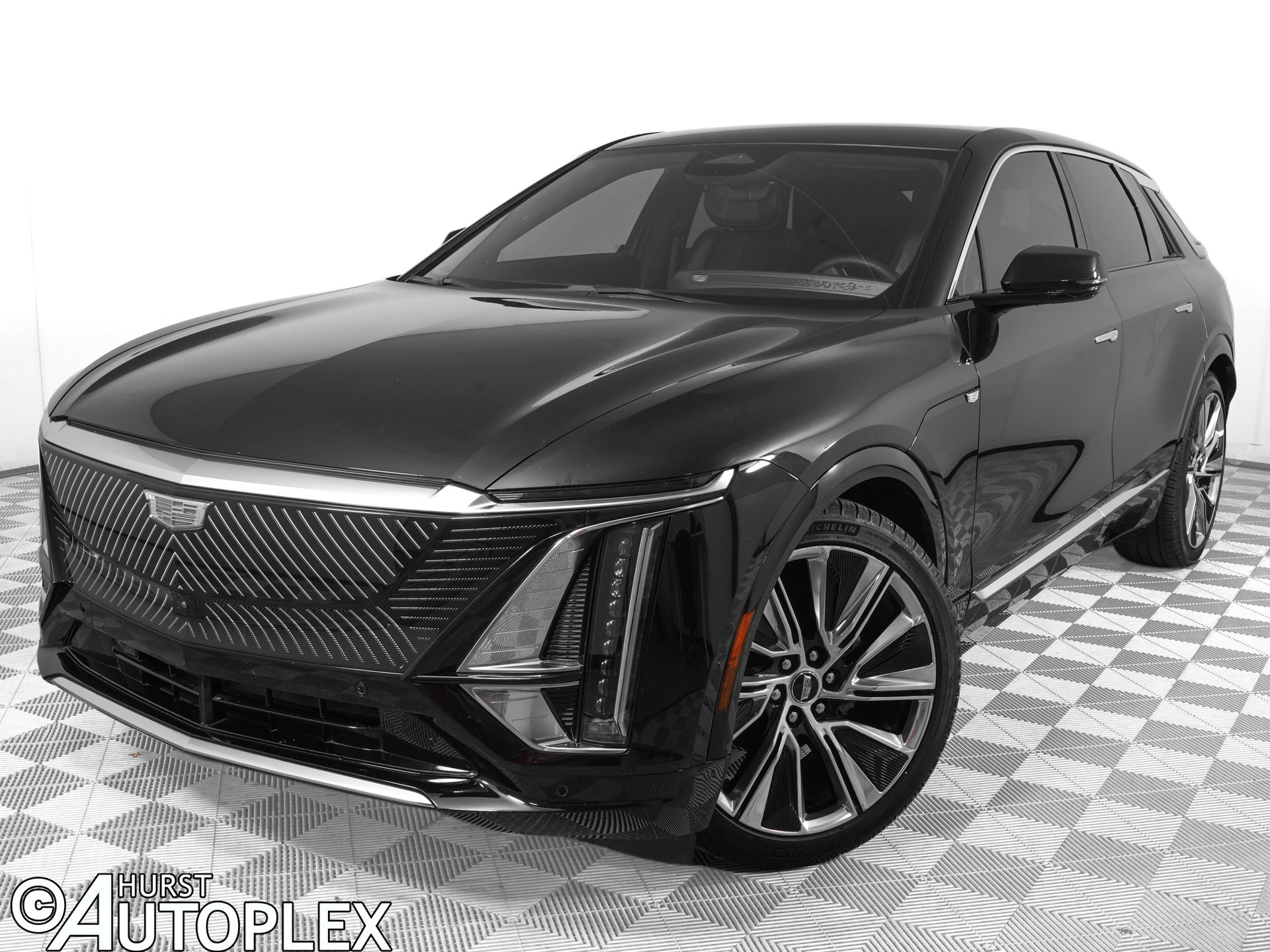 Used 2023 Cadillac LYRIQ Luxury with VIN 1GYKPMRK4PZ001667 for sale in Hurst, TX
