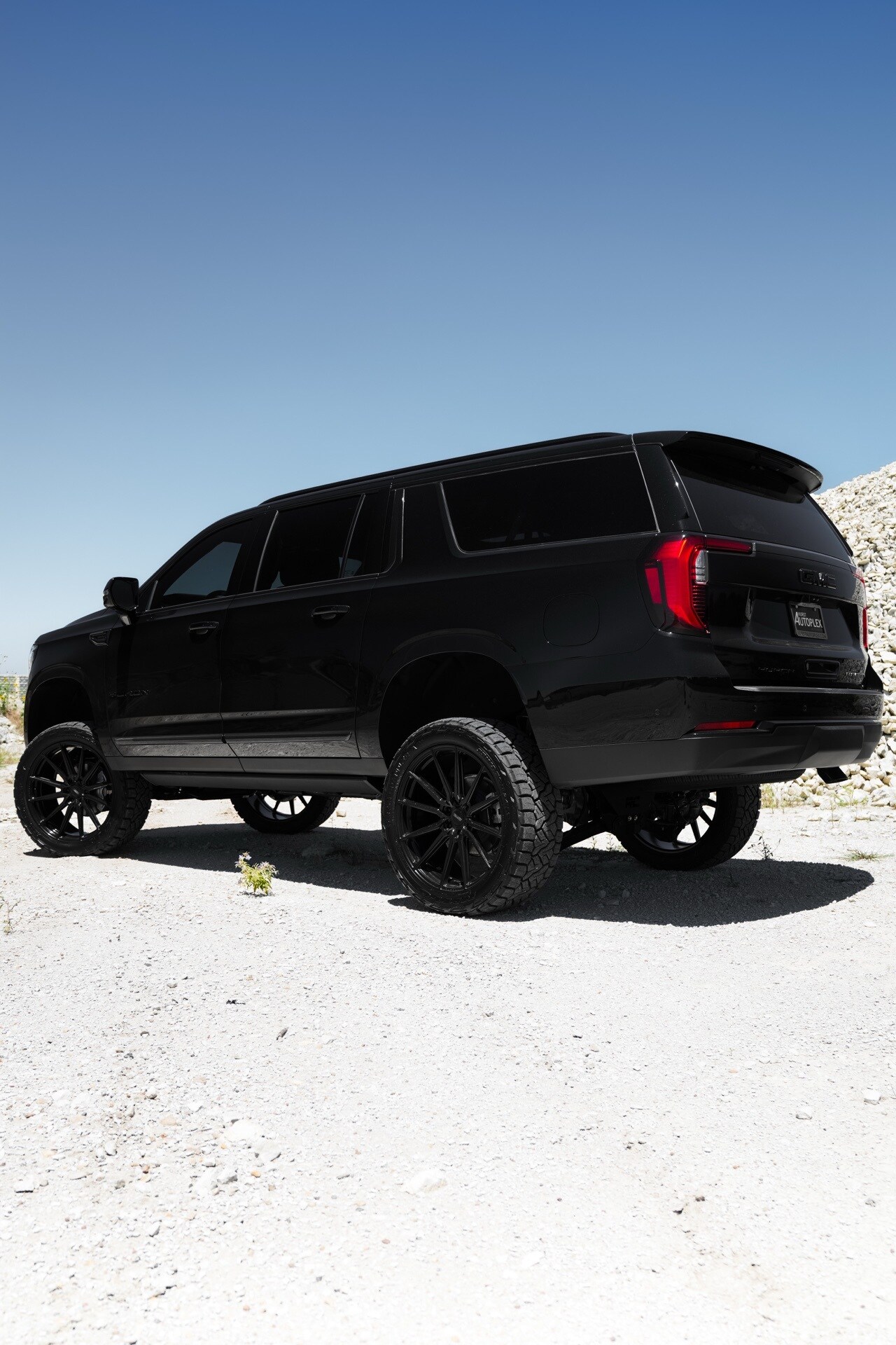 2025 Gmc Yukon XL photo 3