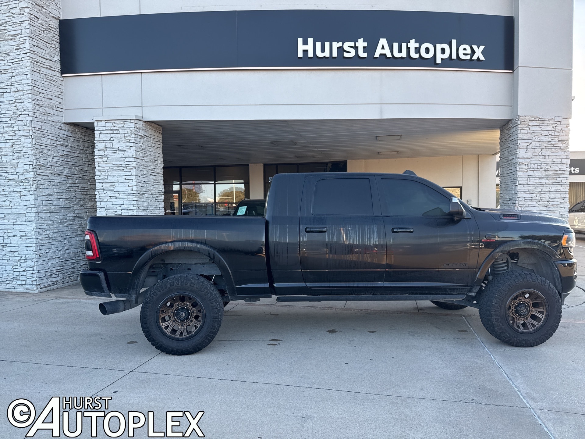 2022 RAM Ram 2500 Pickup Laramie Limited's photo