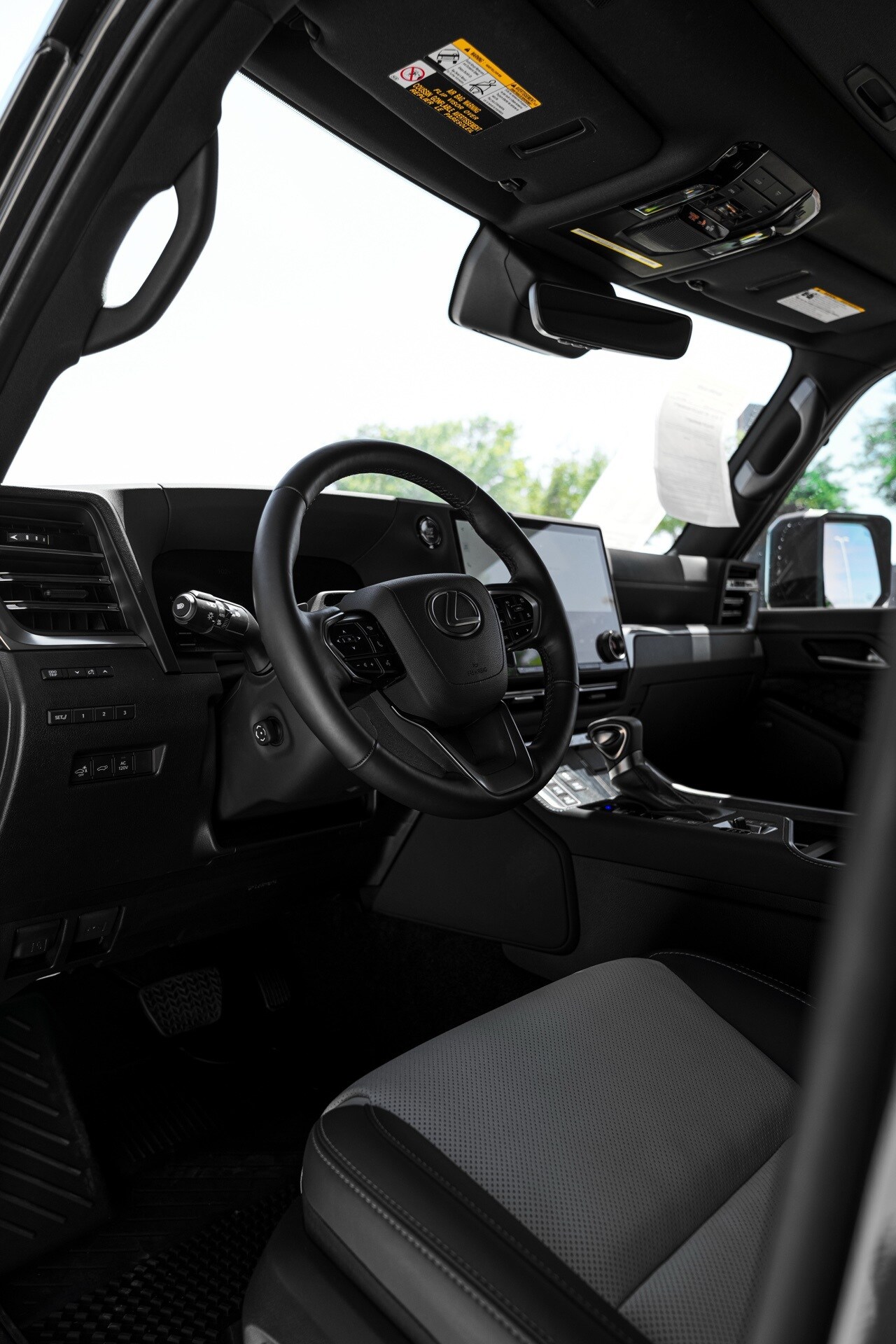 2024 Lexus GX 550 Overtrail photo 4