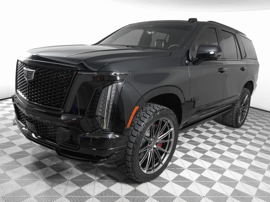 2025 Cadillac Escalade V-Series photo 4