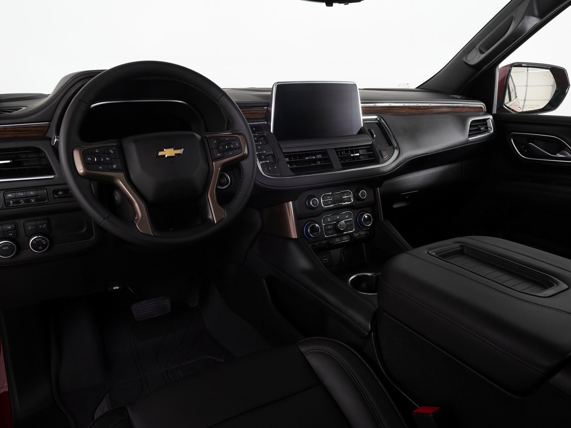 2023 Chevrolet Tahoe High Country photo 3