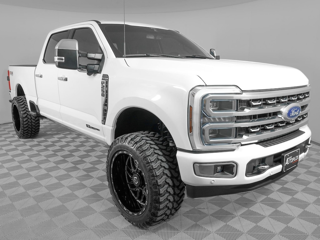 Used 2024 Ford F-250 Platinum Truck