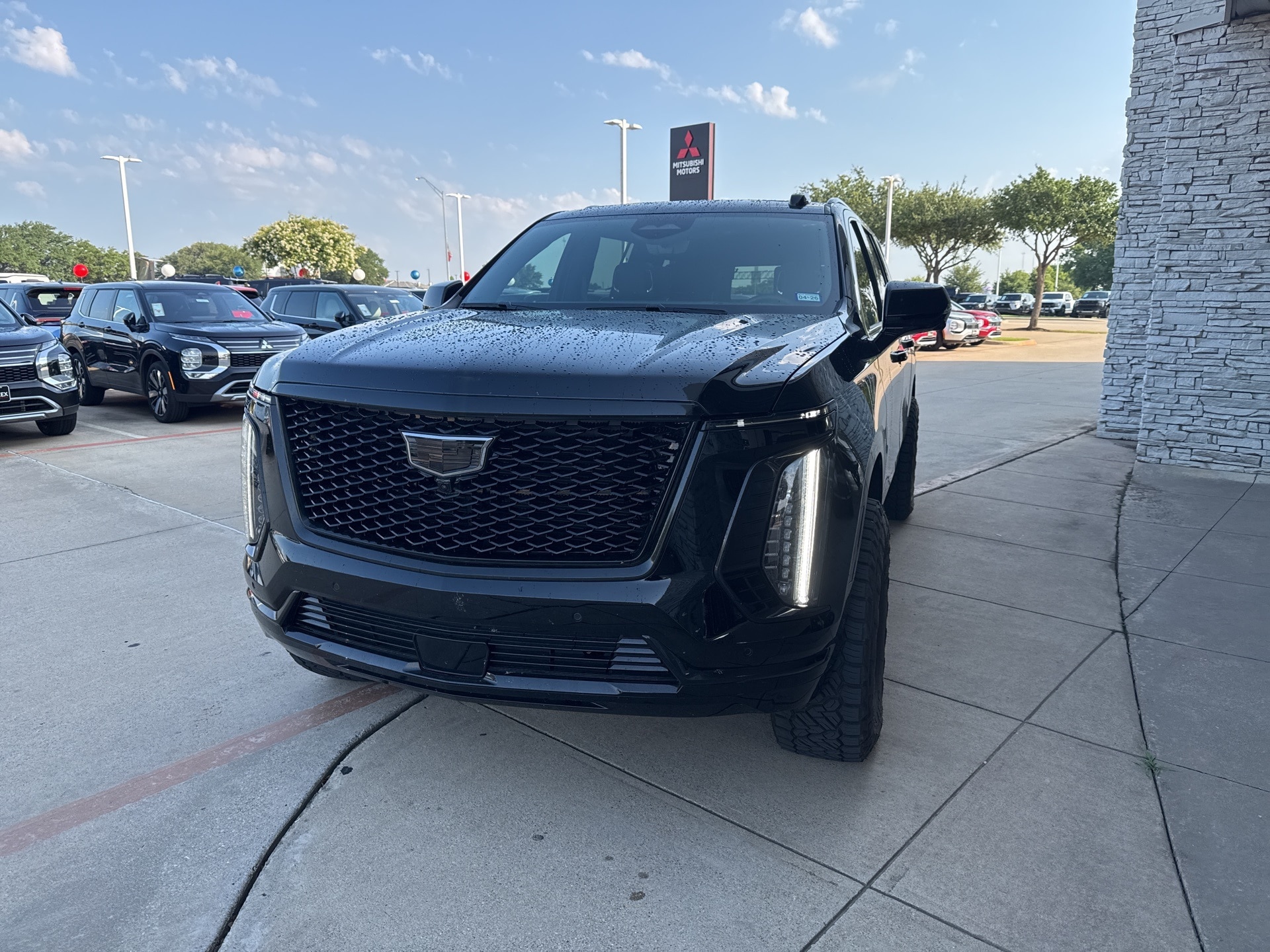 Used 2025 Cadillac Escalade ESV Premium Luxury with VIN 1GYS9KRL4SR146904 for sale in Hurst, TX