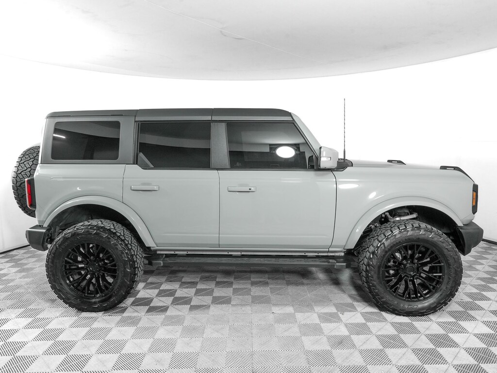Used 2024 Ford Bronco Outer Banks SUV