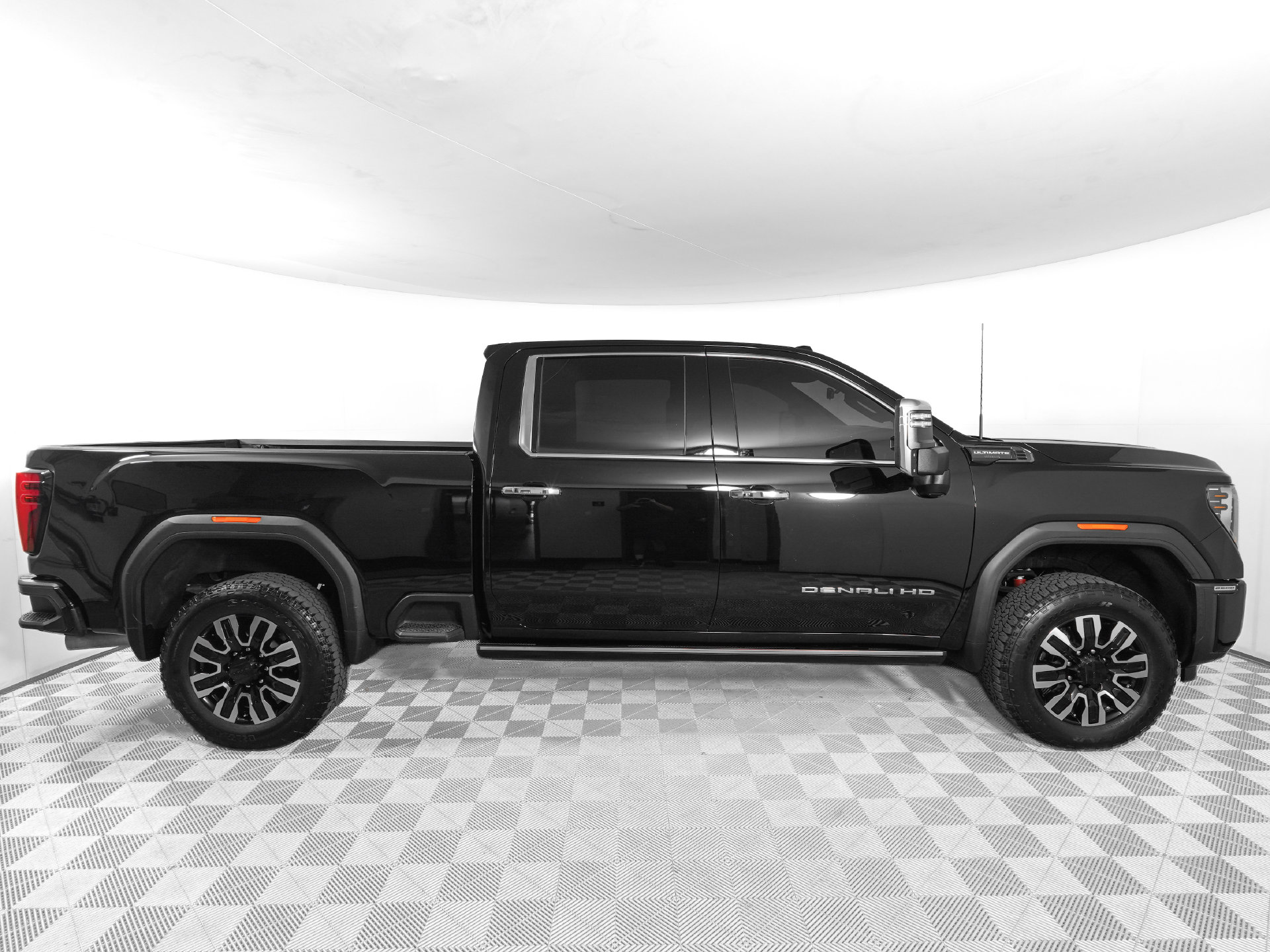 Used 2026 GMC Sierra 2500 HD Denali Ultimate Truck