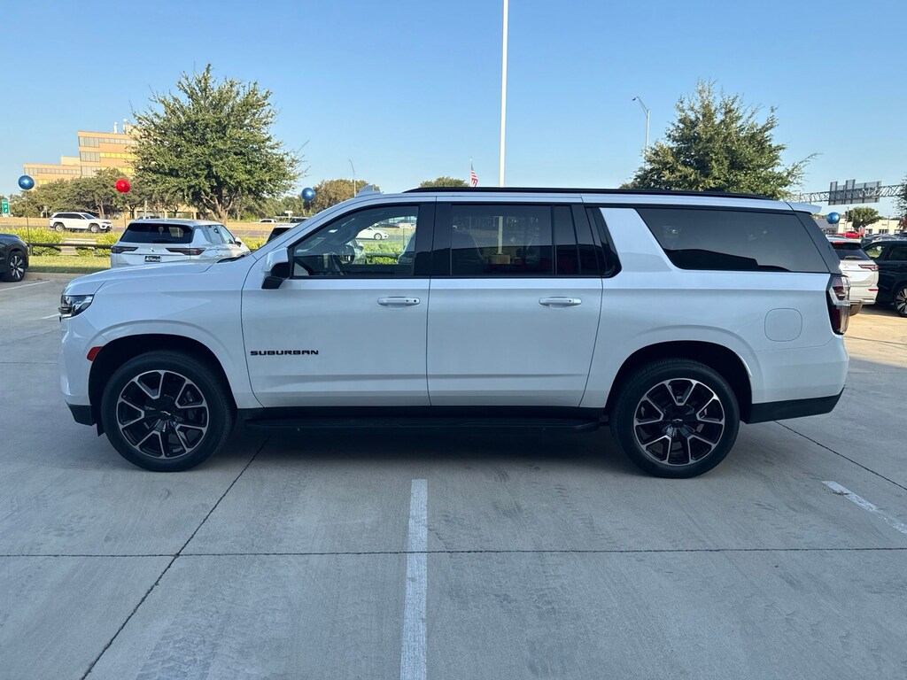 Used 2024 Chevrolet Suburban RST SUV