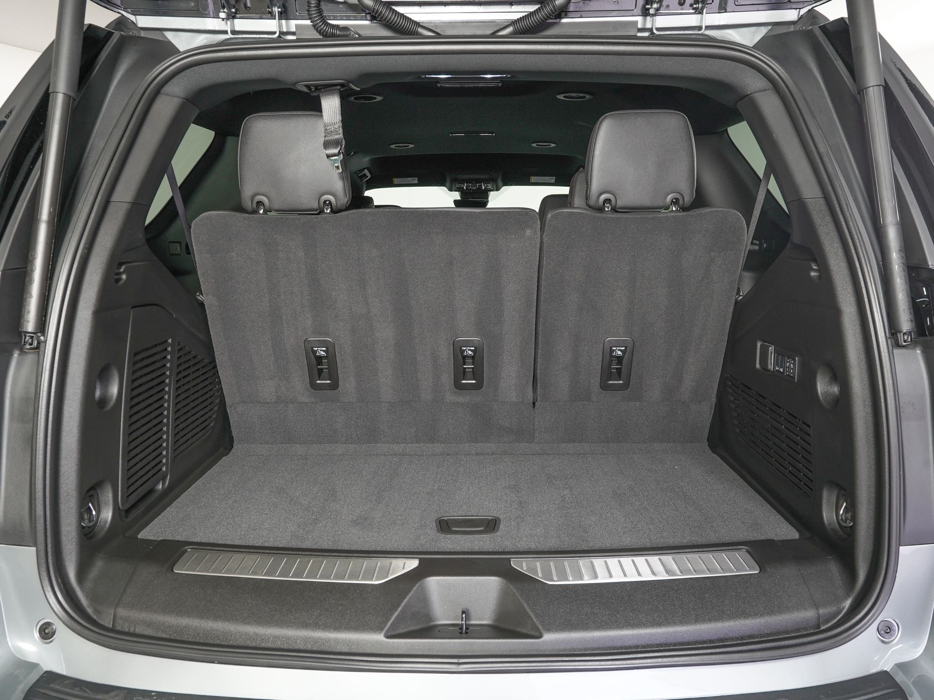 2026 Chevrolet Tahoe RST - Photo 13