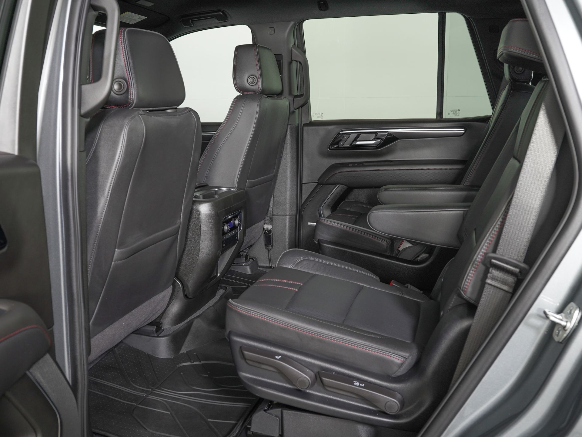 2026 Chevrolet Tahoe RST - Photo 16