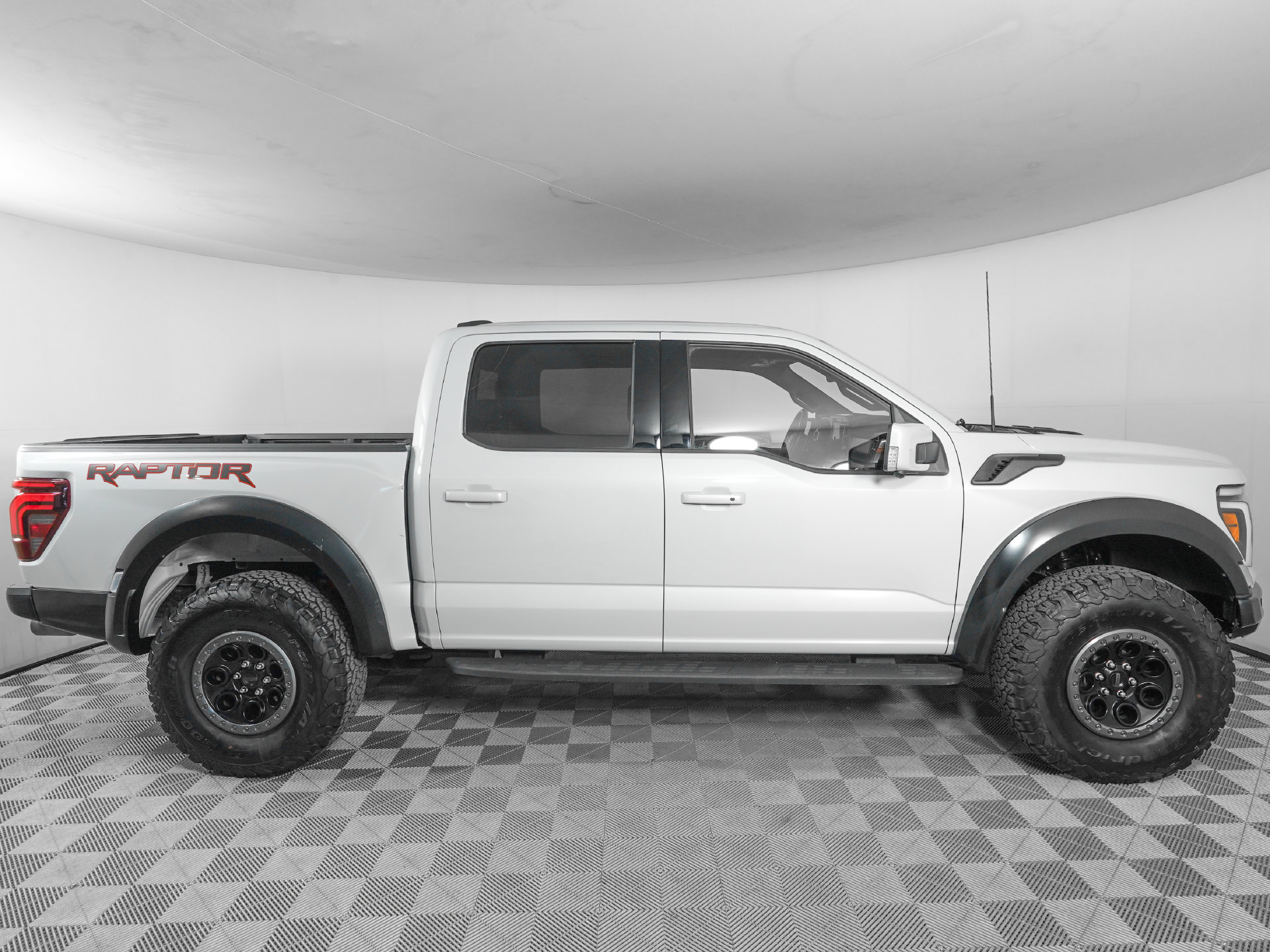 Used 2025 Ford F-150 Raptor Truck