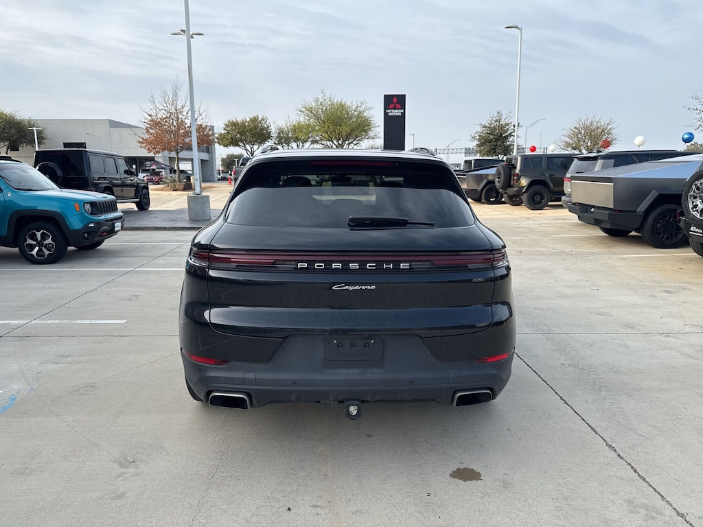 Used 2024 Porsche Cayenne Base SUV