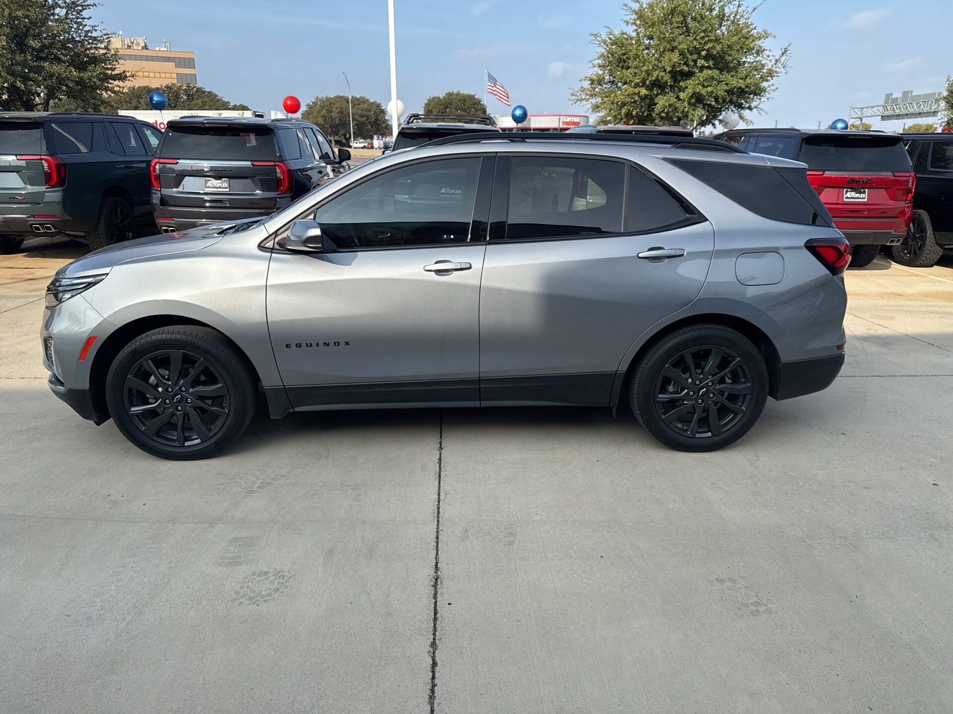 2023 Chevrolet Equinox RS photo 3