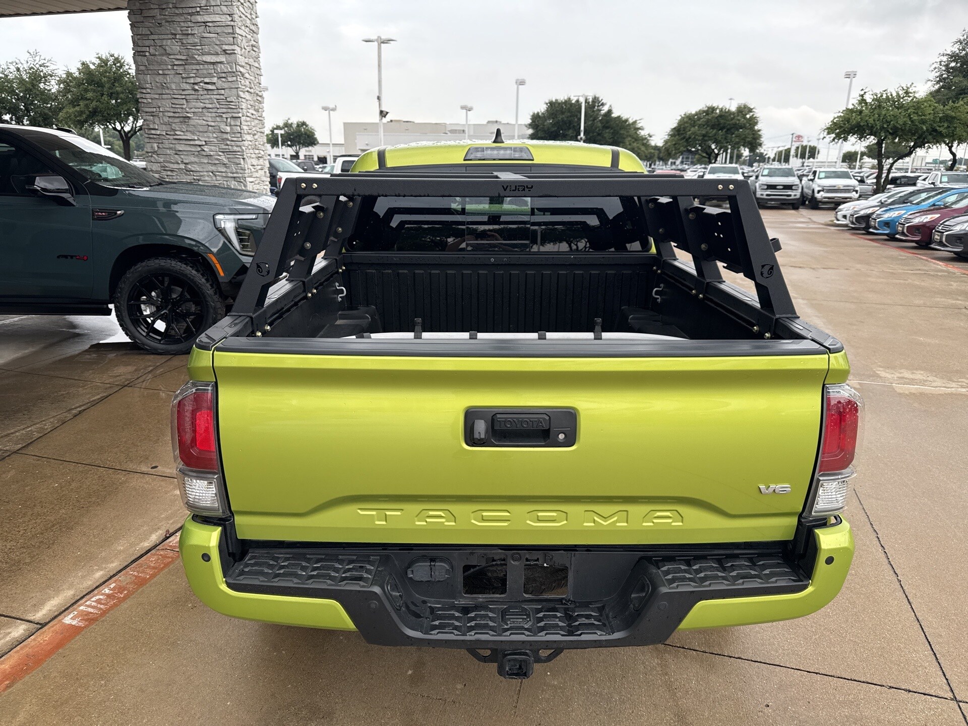 2023 Toyota Tacoma TRD Sport photo 4