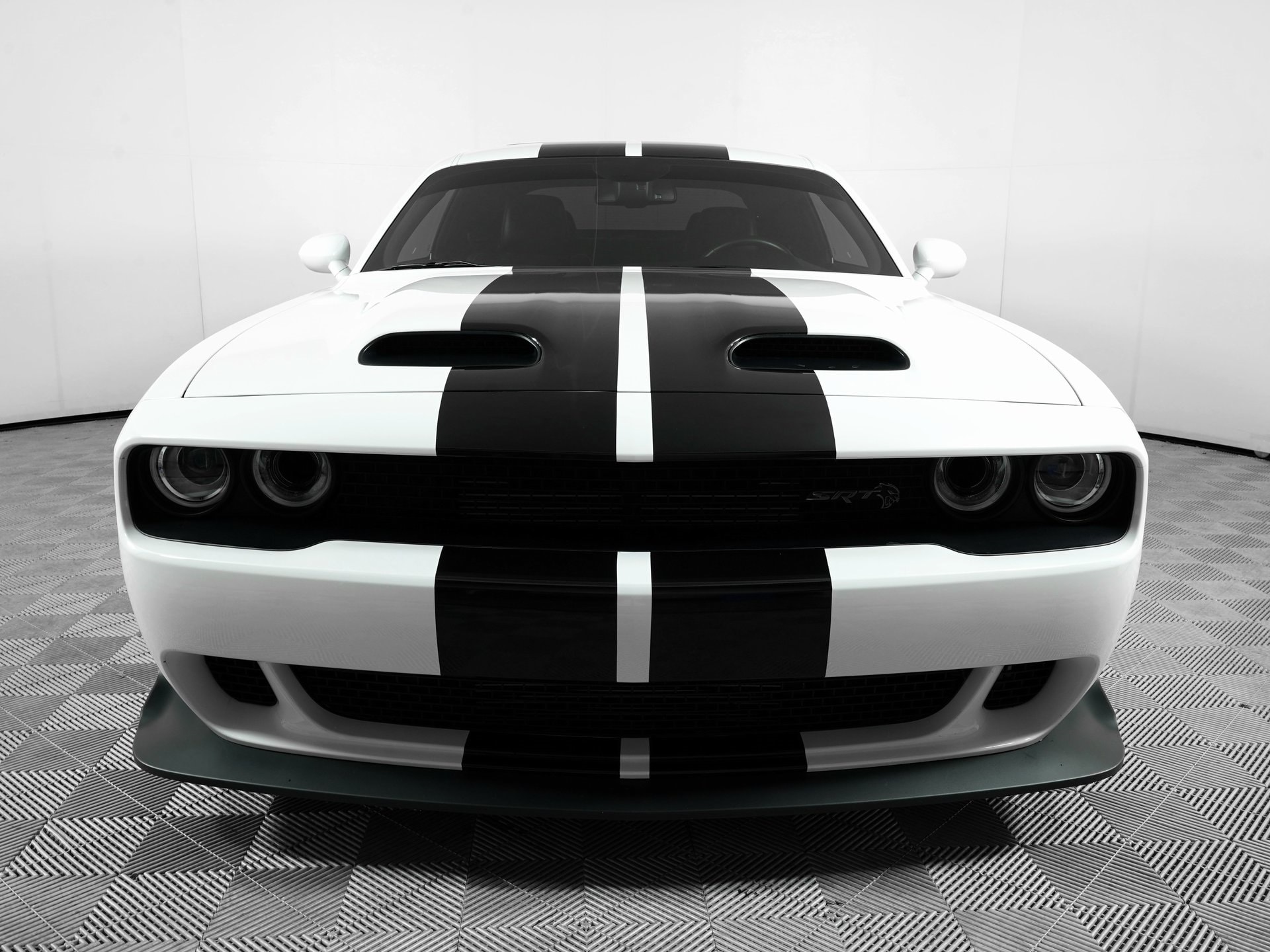Used 2022 Dodge Challenger SRT with VIN 2C3CDZL98NH123374 for sale in Hurst, TX