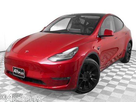 2022 Tesla Model Y SUV Long Range