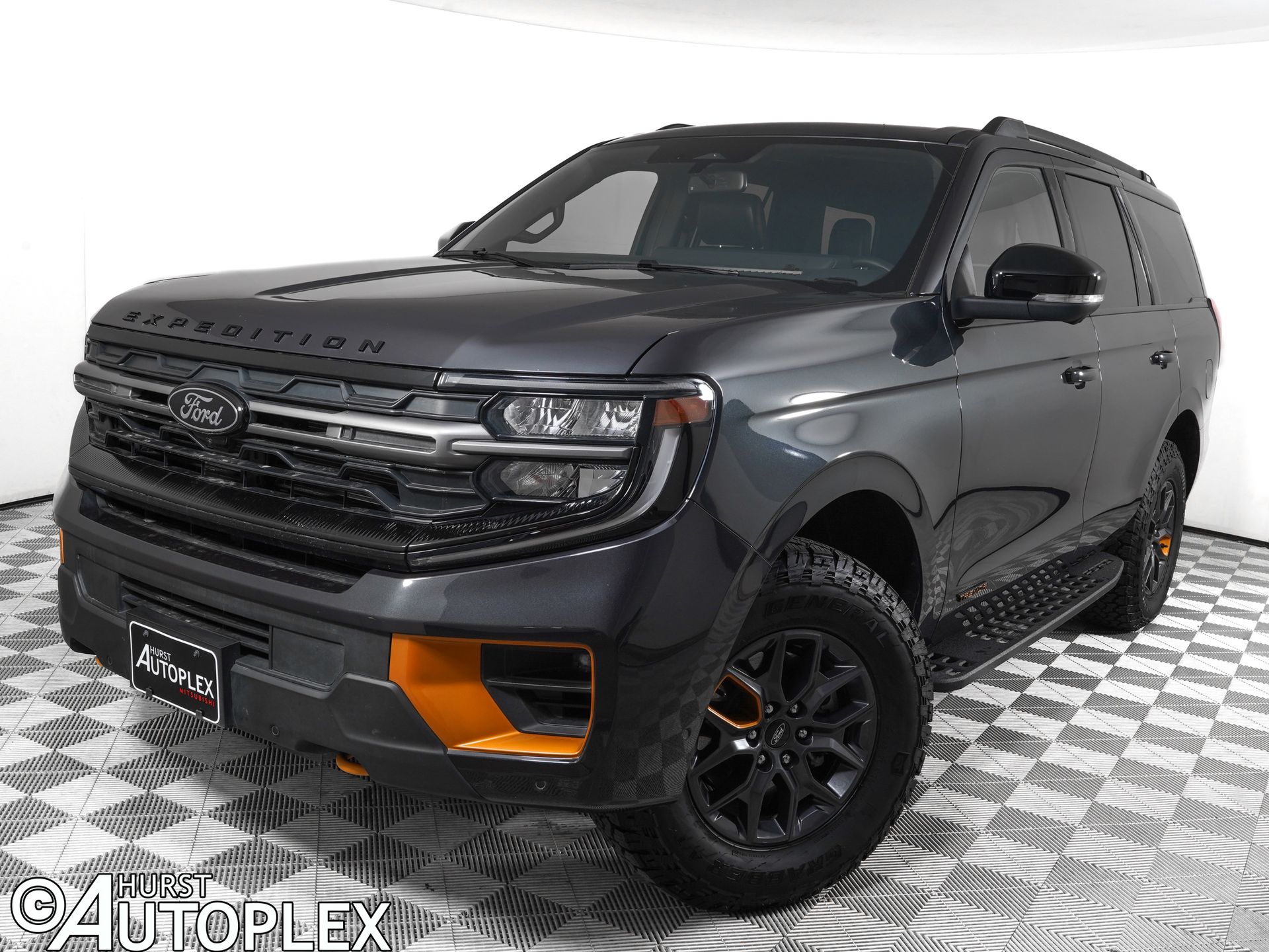 2025 Ford Expedition Tremor 4x4's photo