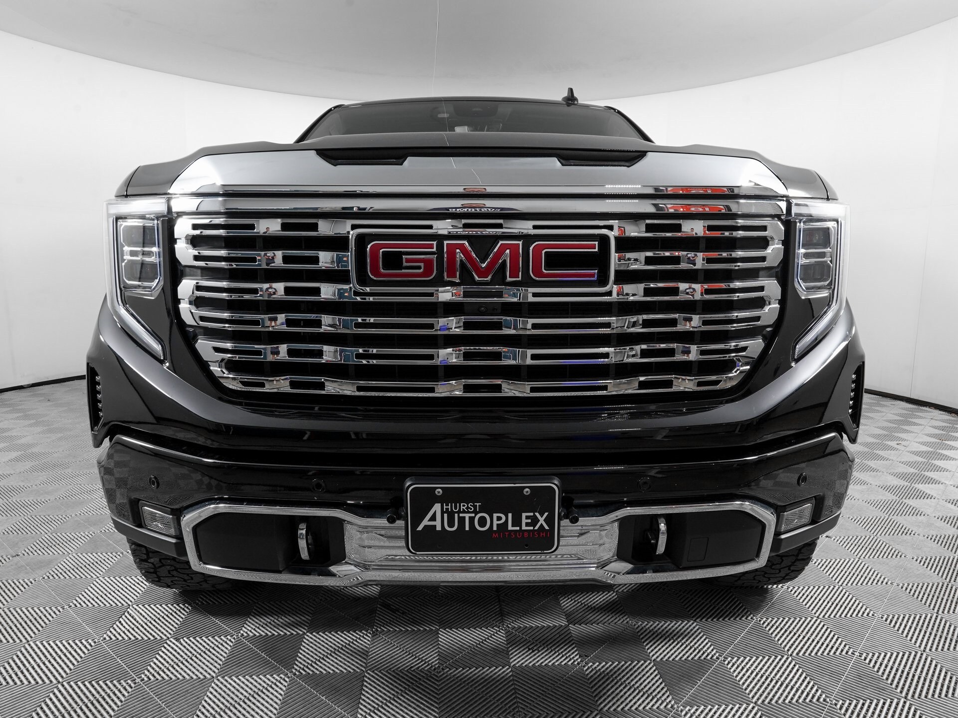 2024 Gmc Sierra 1500 Denali photo 2