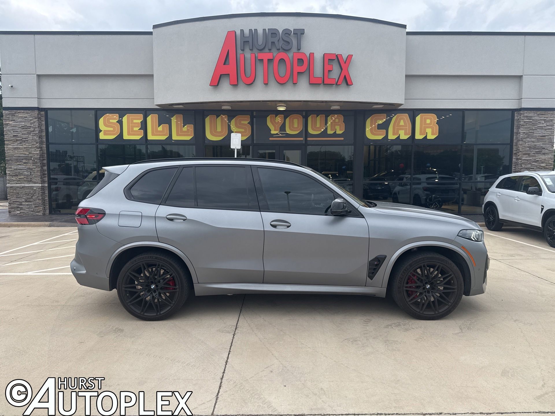 2025 BMW X5 M Competition's photo