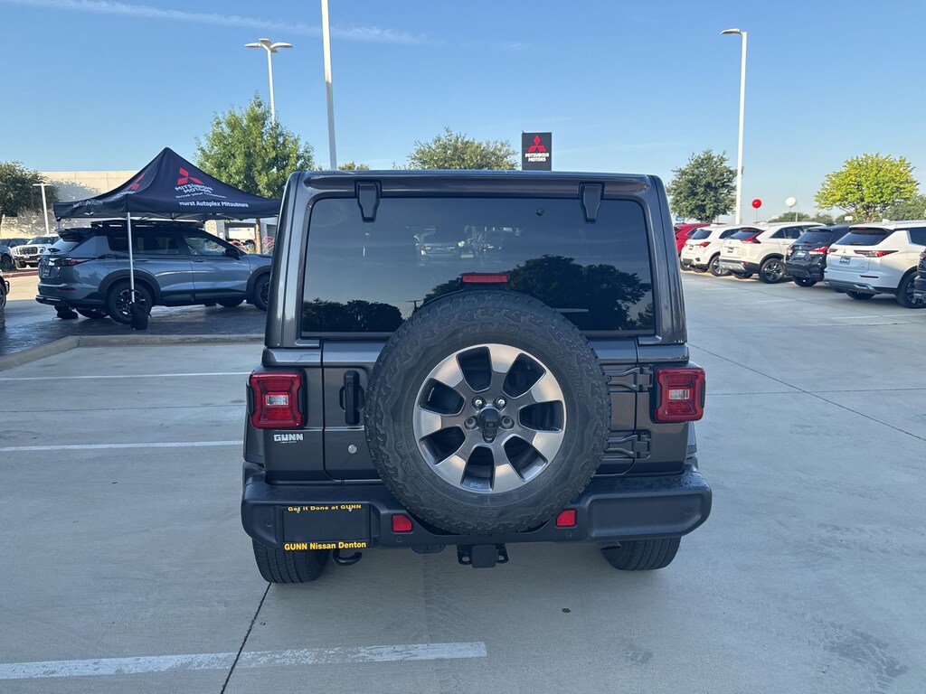 Used 2019 Jeep Wrangler Unlimited Sahara SUV