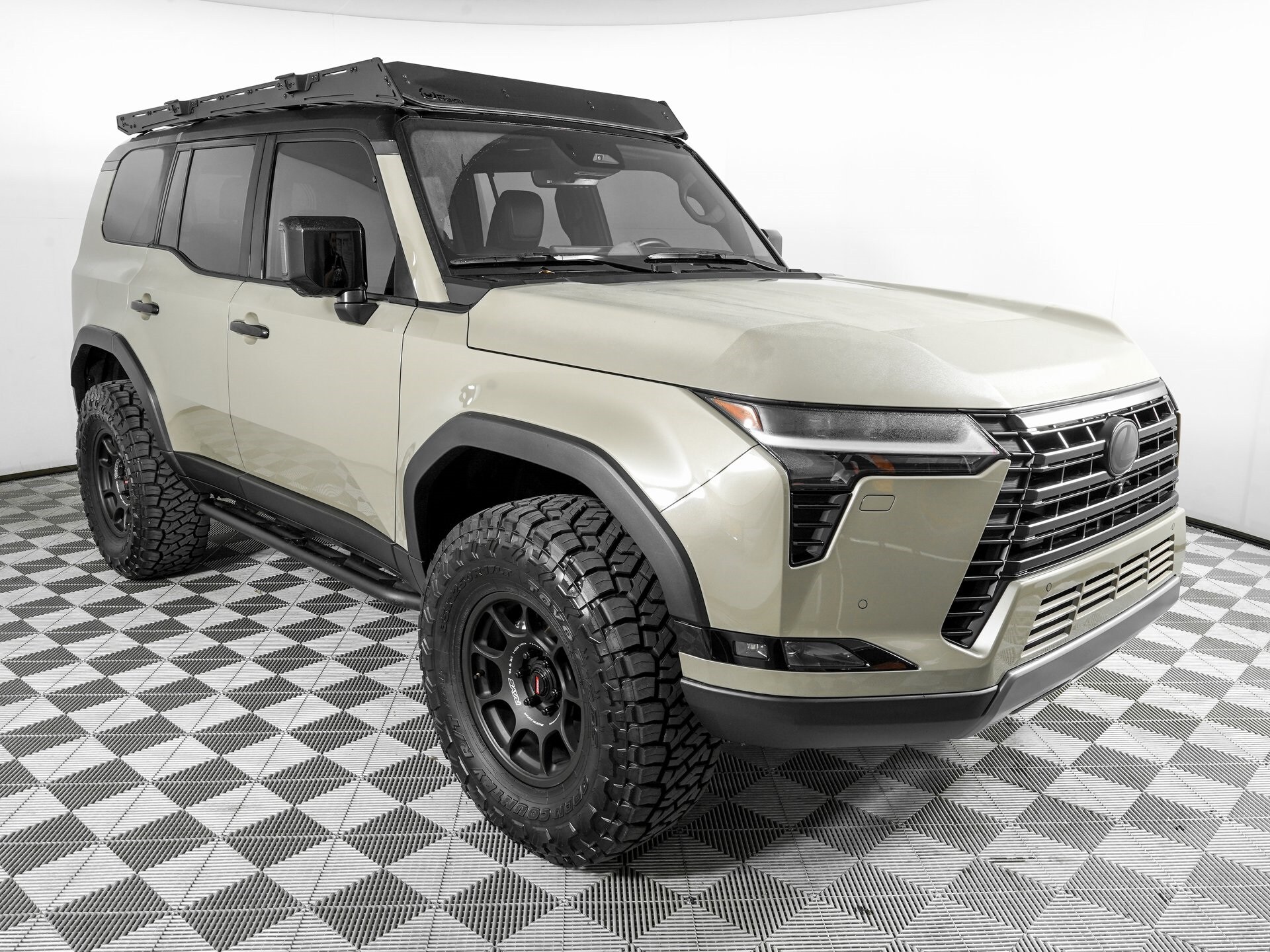 2024 Lexus GX 550 Overtrail photo 3