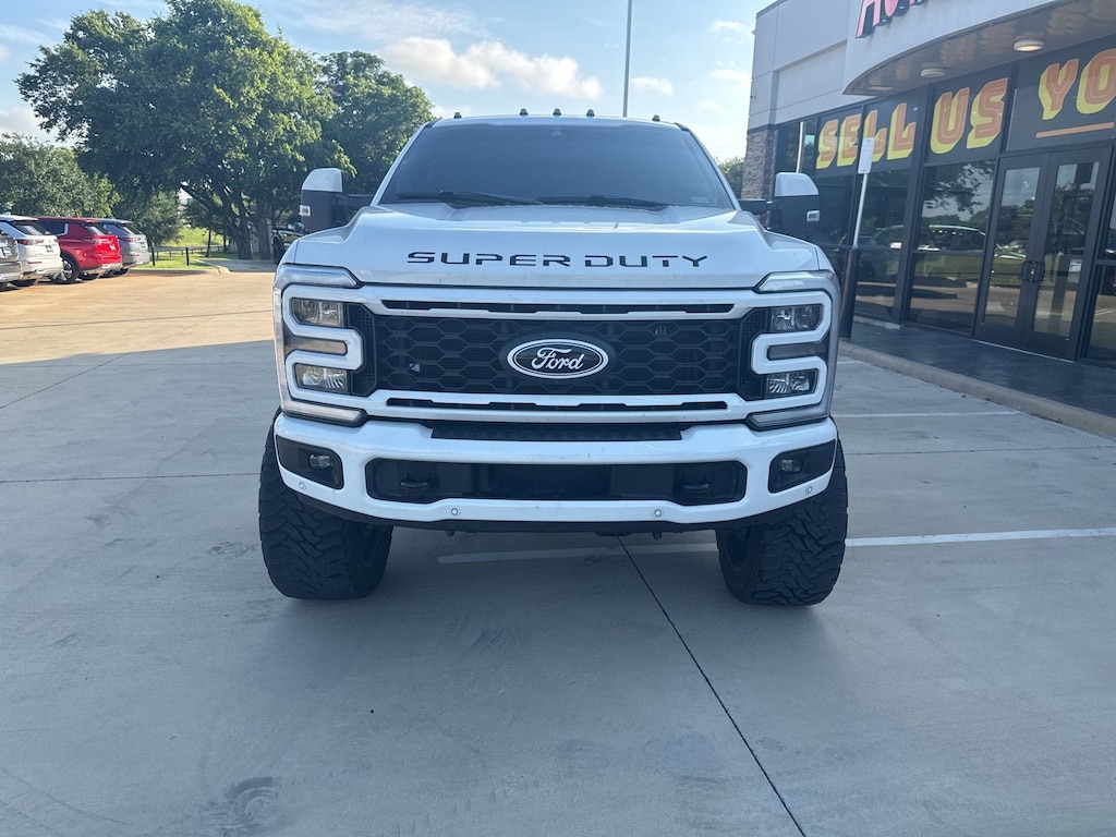 Used 2023 Ford F-250 Lariat Truck