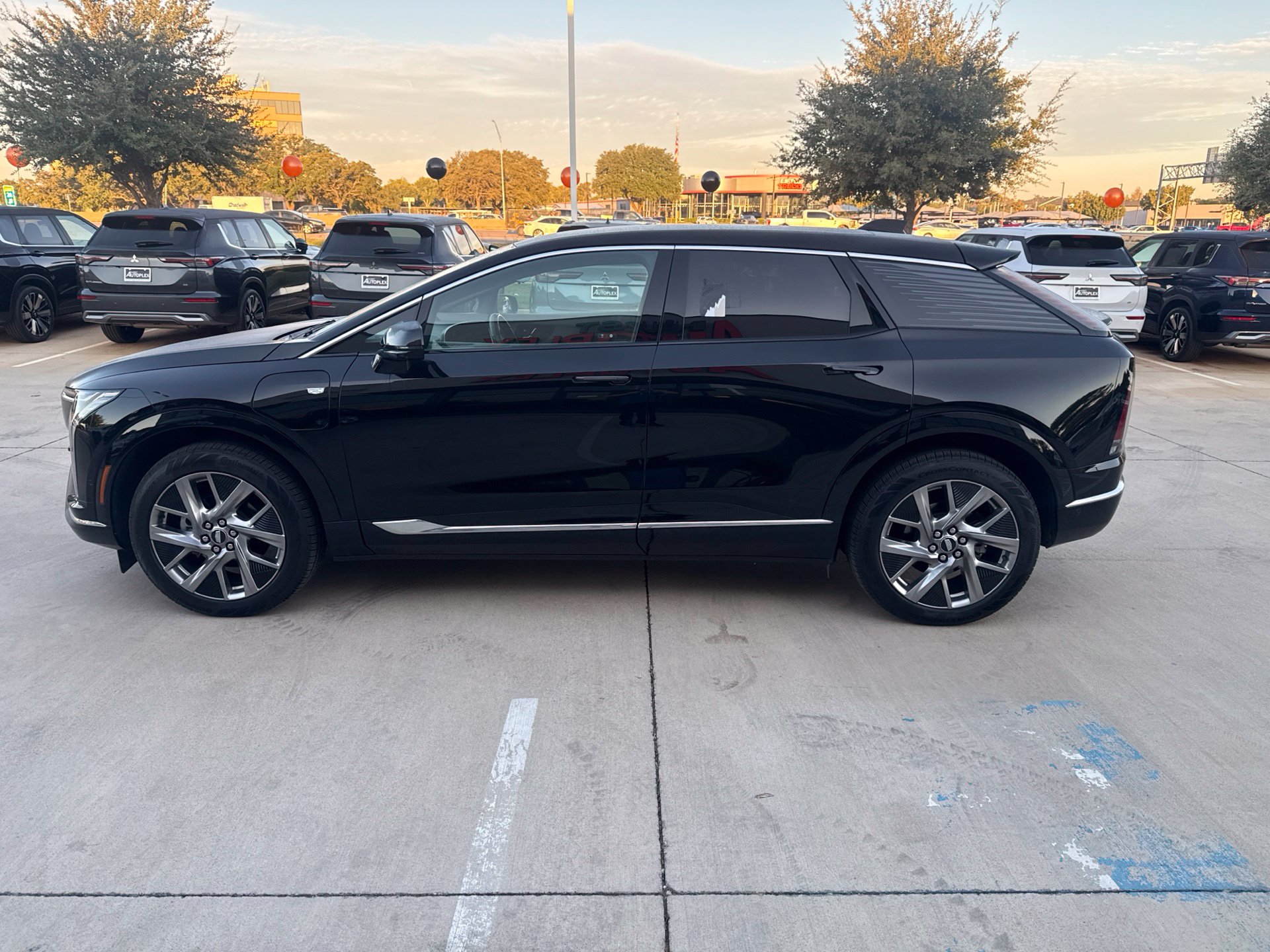 Used 2025 CADILLAC OPTIQ Luxury SUV