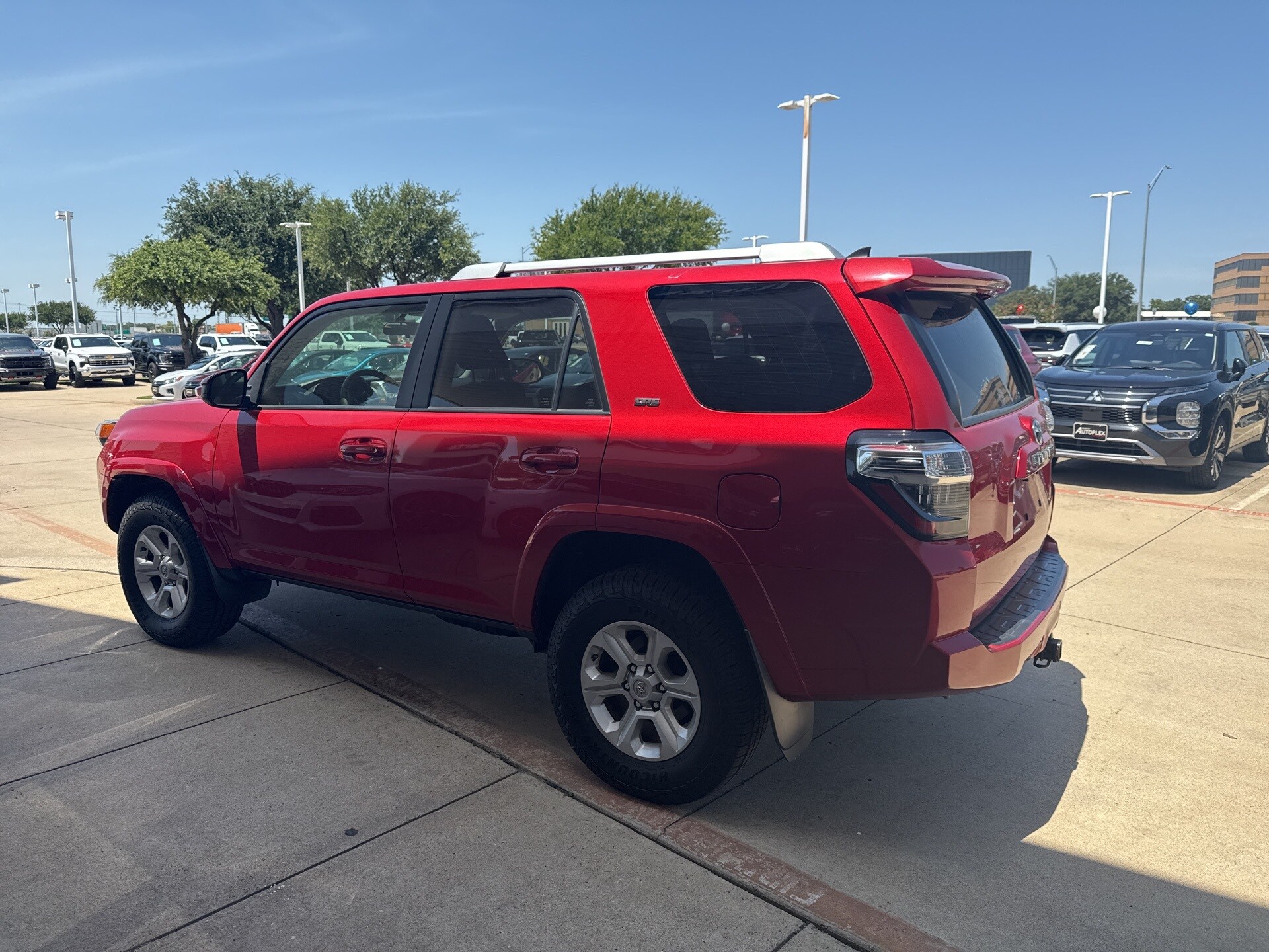 2015 Toyota 4Runner SR5 photo 3
