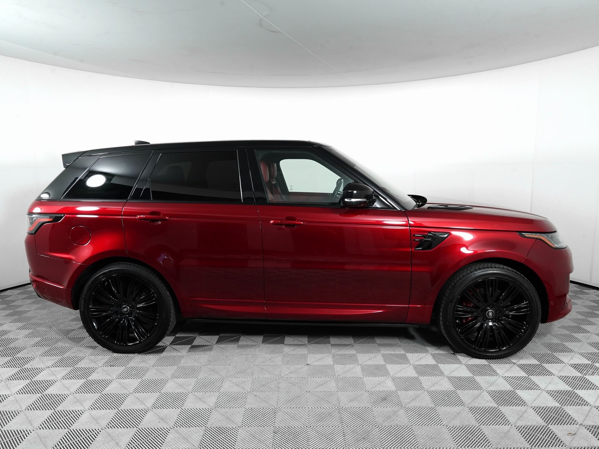 2019 Land Rover Range Rover Sport SuperCharged photo 4