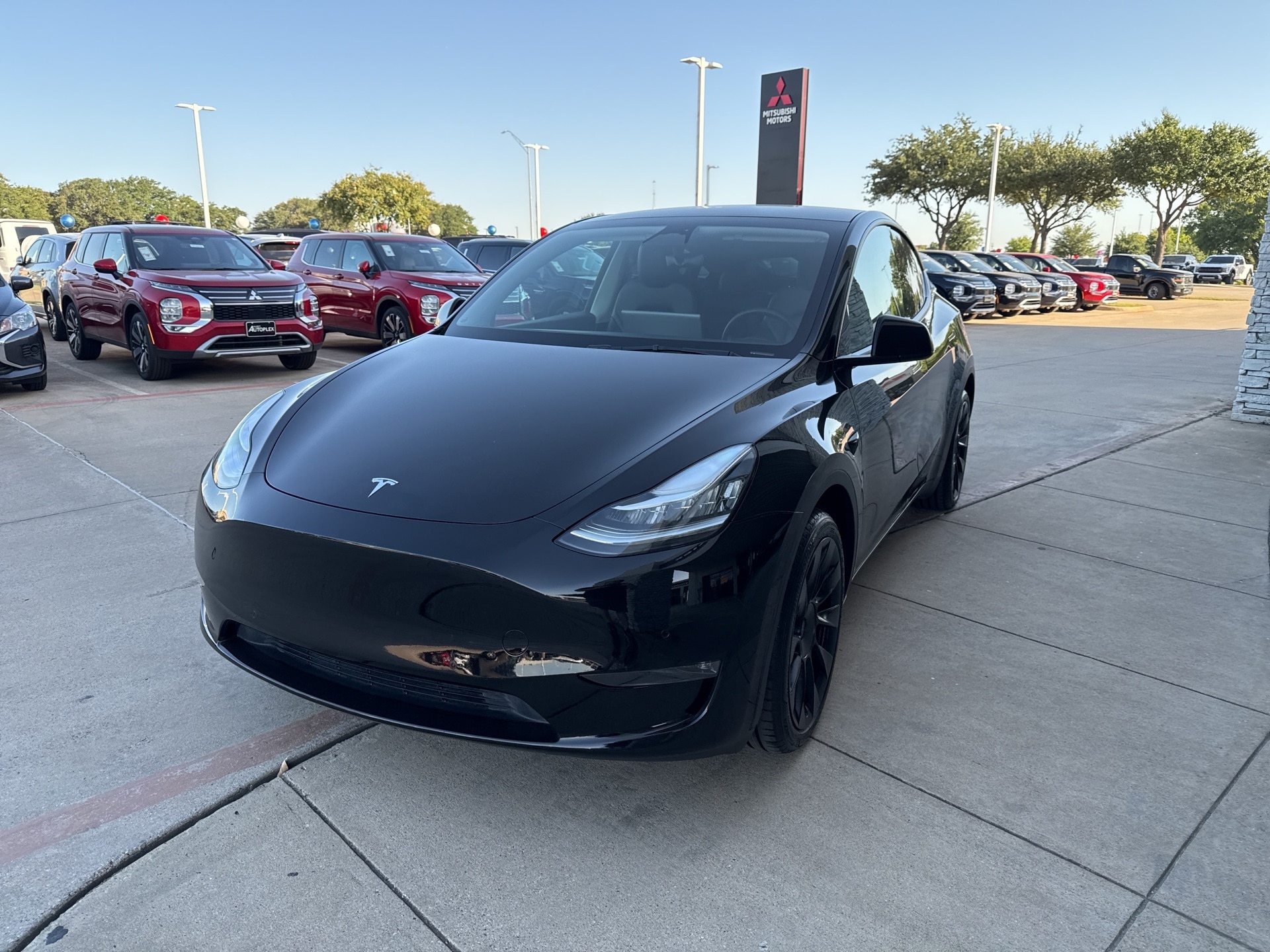 Used 2023 Tesla Model Y Long Range with VIN 7SAYGDEEXPA023016 for sale in Hurst, TX