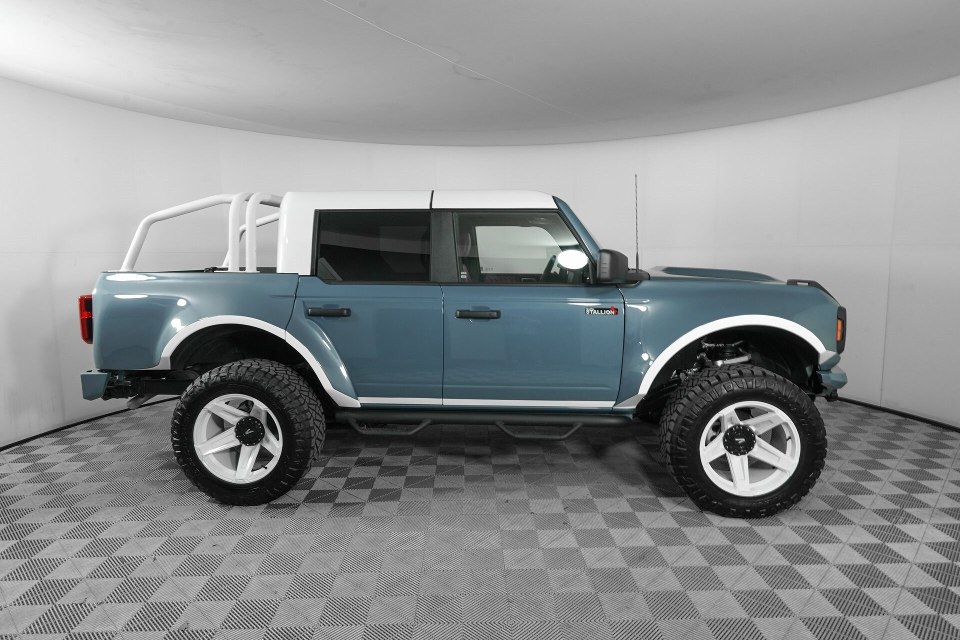 2025 Ford Bronco Big Bend photo 4