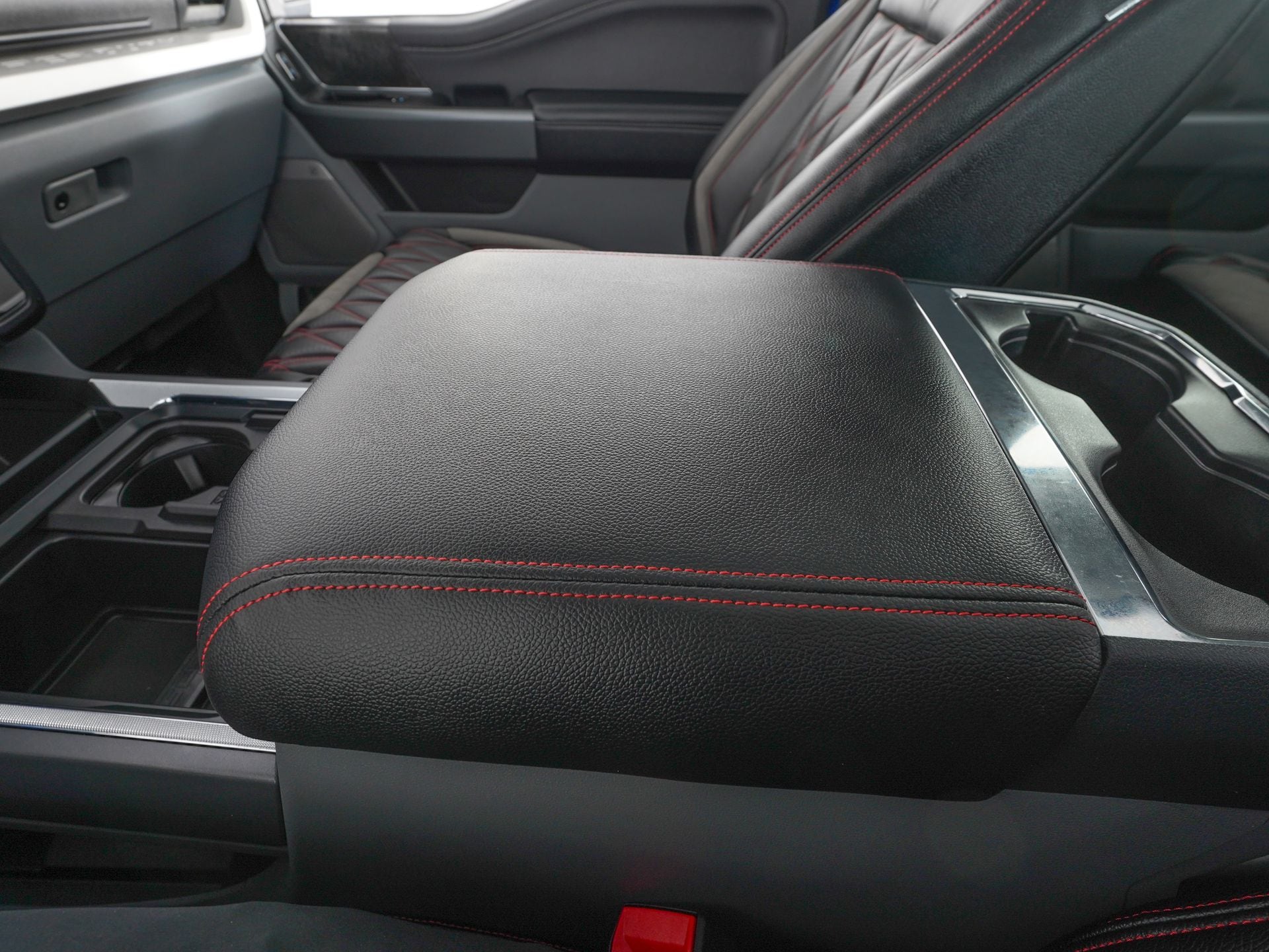 2025 Ford F-250 Super Duty XLT - Photo 29