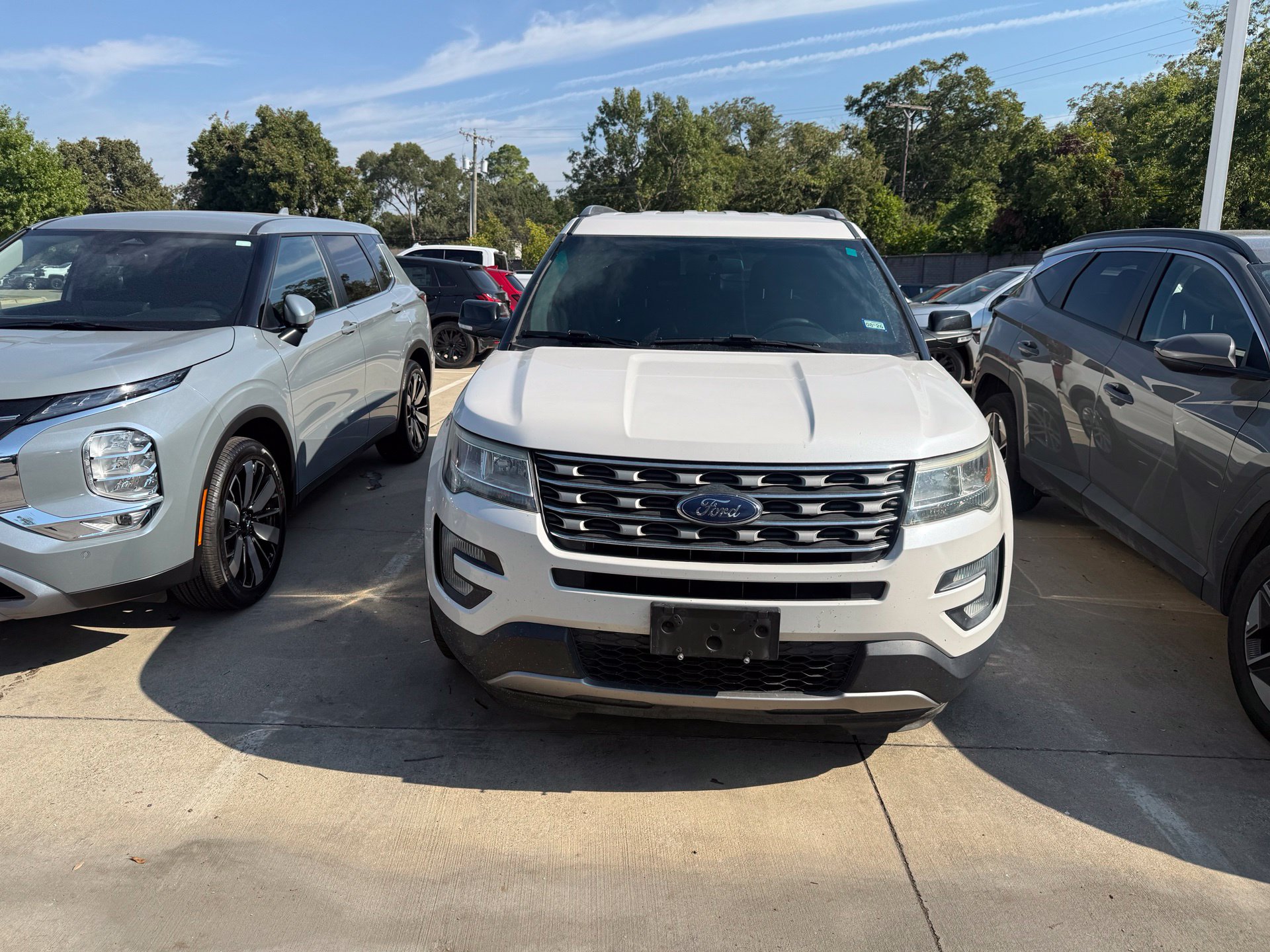 Used 2017 Ford Explorer XLT with VIN 1FM5K7D85HGA03208 for sale in Hurst, TX