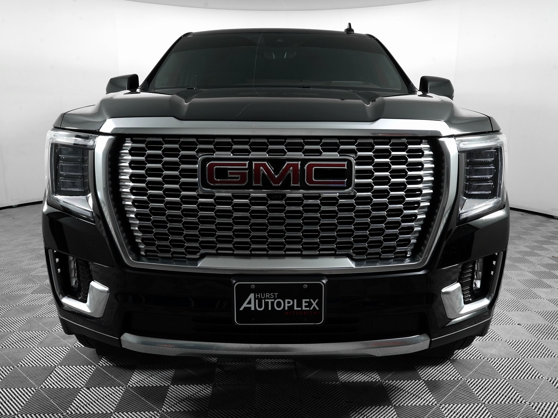 Used 2024 GMC Yukon Denali with VIN 1GKS2DKL8RR123768 for sale in Hurst, TX