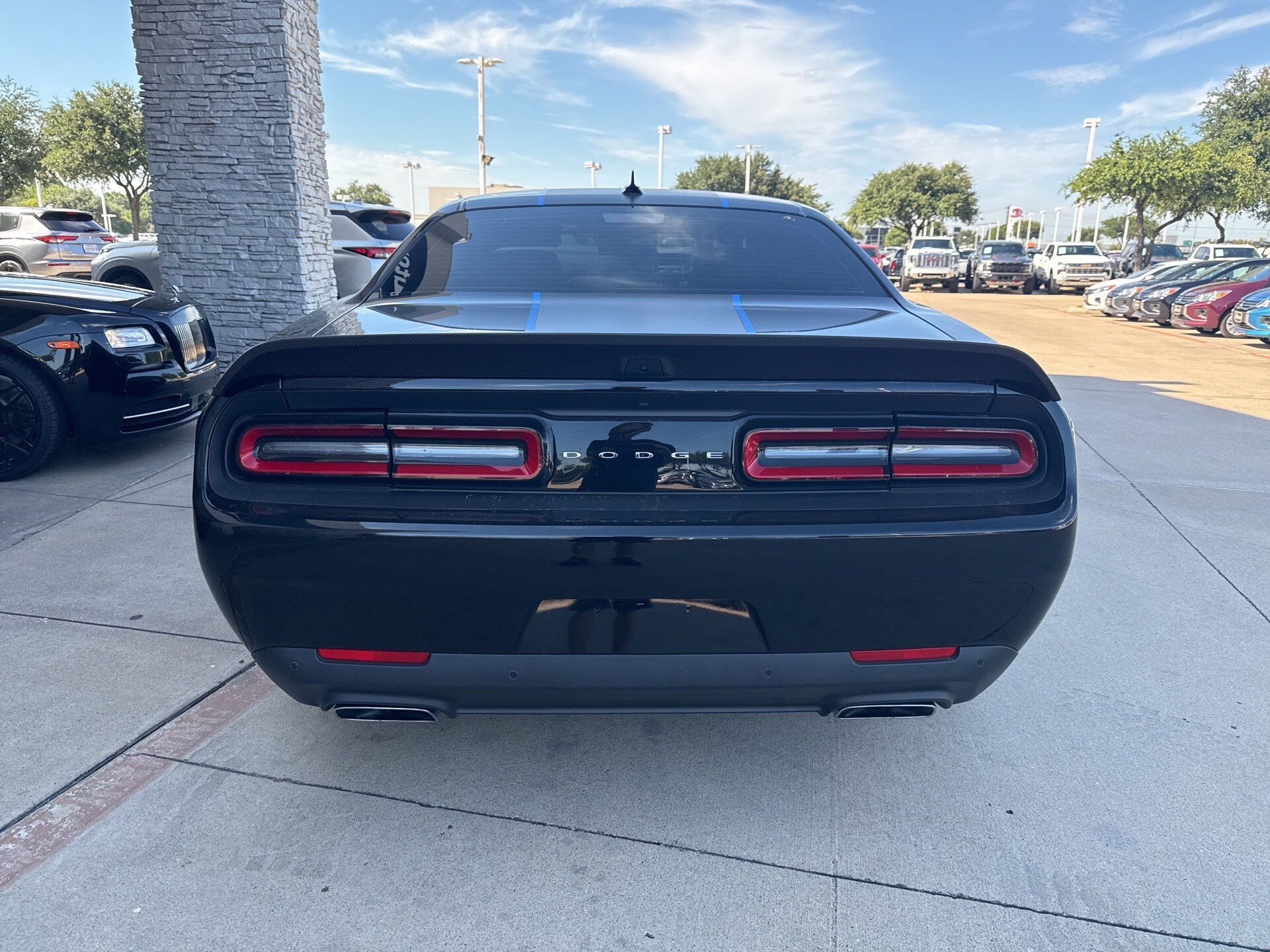 2023 Dodge Challenger R/T Scat Pack Widebody photo 4