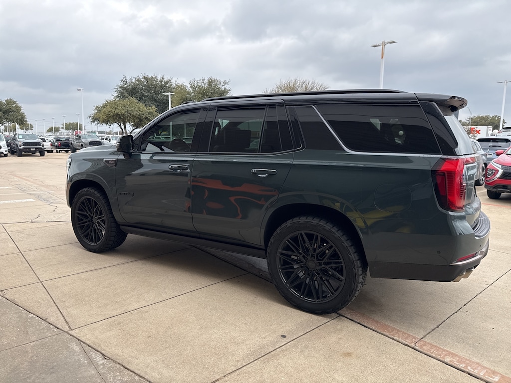 Used 2025 GMC Yukon AT4 Ultimate SUV