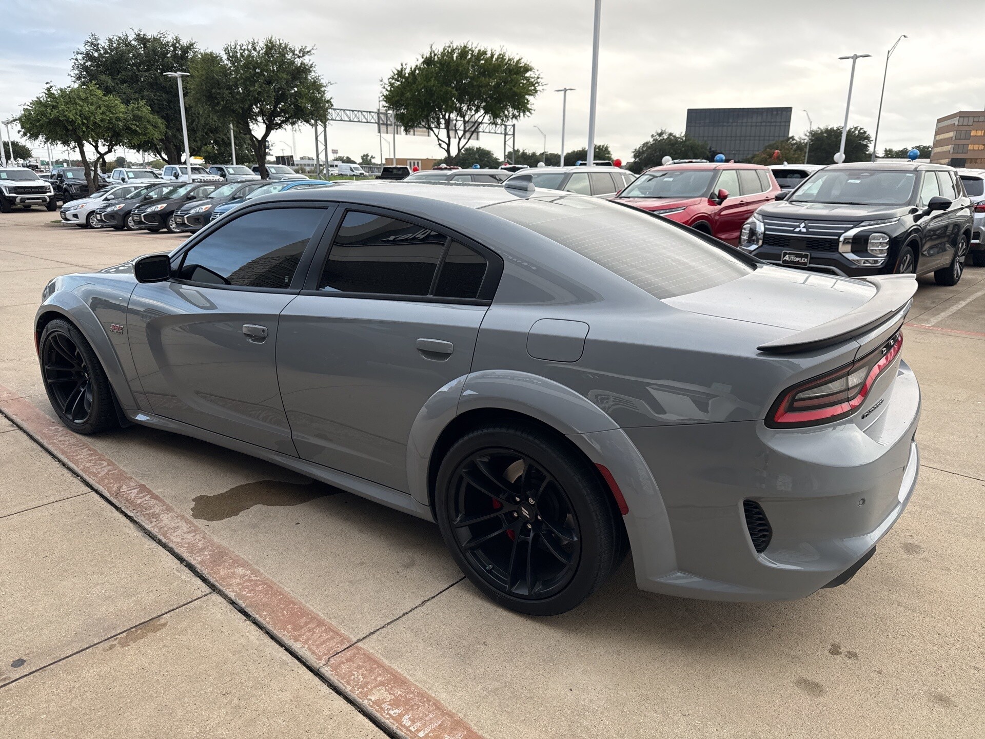 2021 Dodge Charger R/T Scat Pack Widebody photo 3